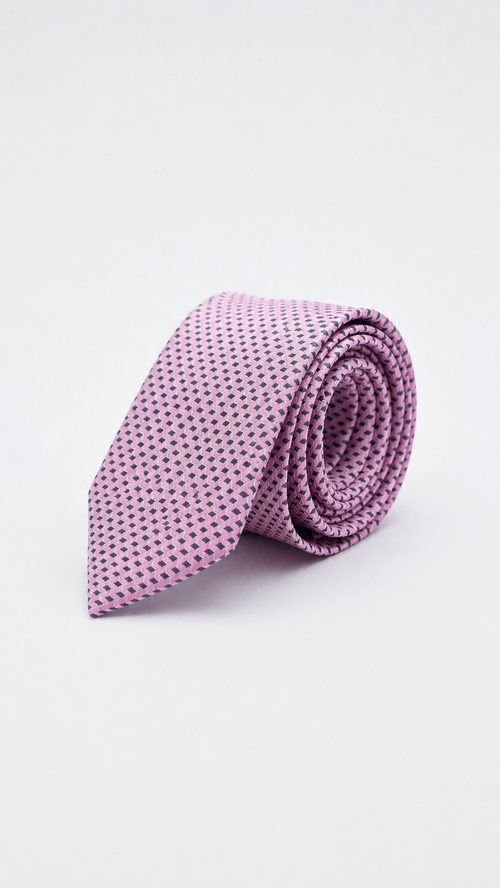 Gravata Rosa com Padrão