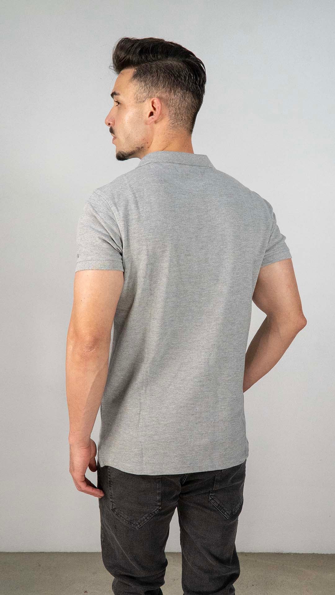 Polo Cinza Básico