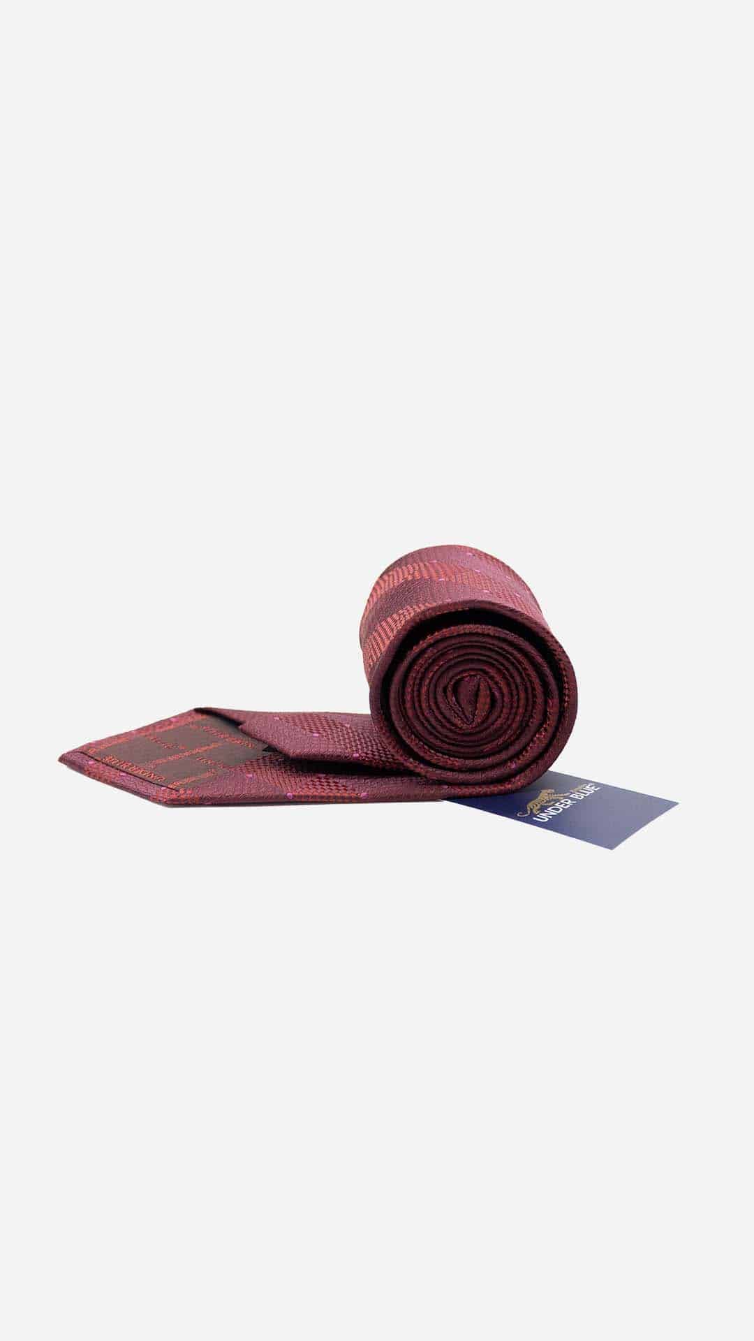 Gravata Regular Vermelha com Pintas Rosa