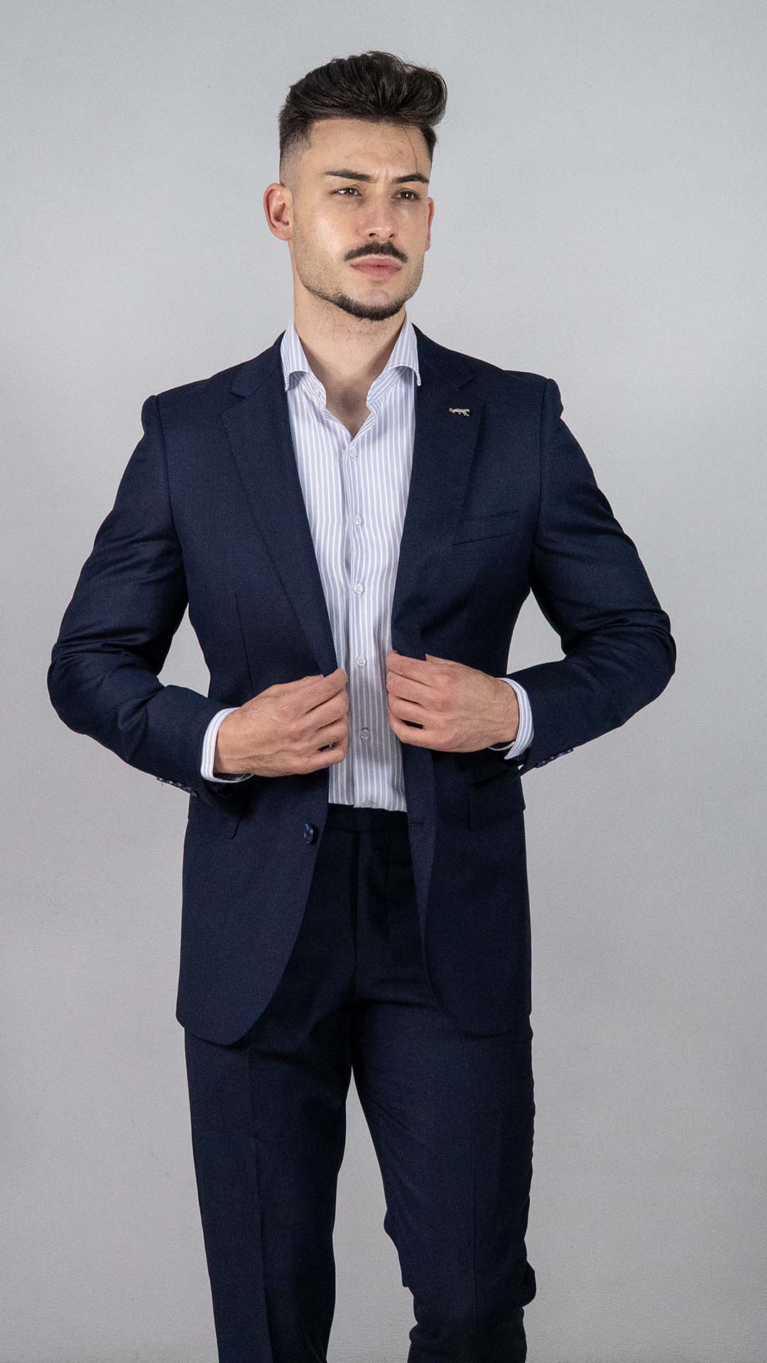 Fato Azul de Lã