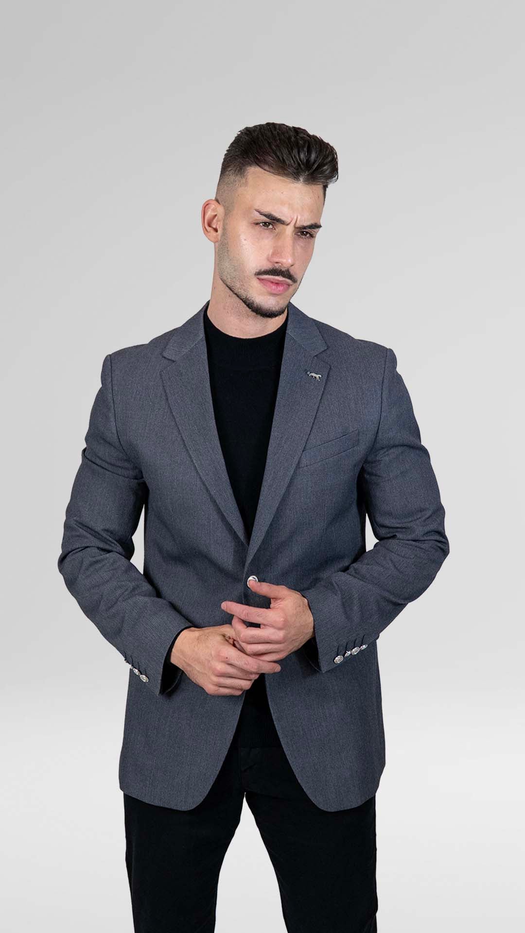 Blazer Cinzento com Botões Prateados