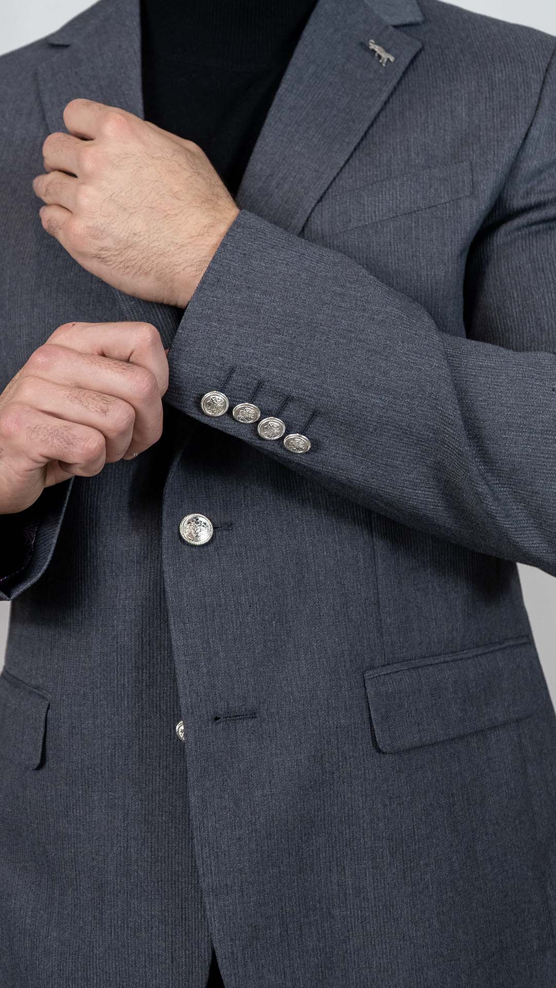 Blazer Cinzento com Botões Prateados