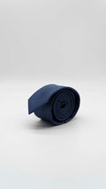 Gravata Skinny Azul Escuro Com Padrão