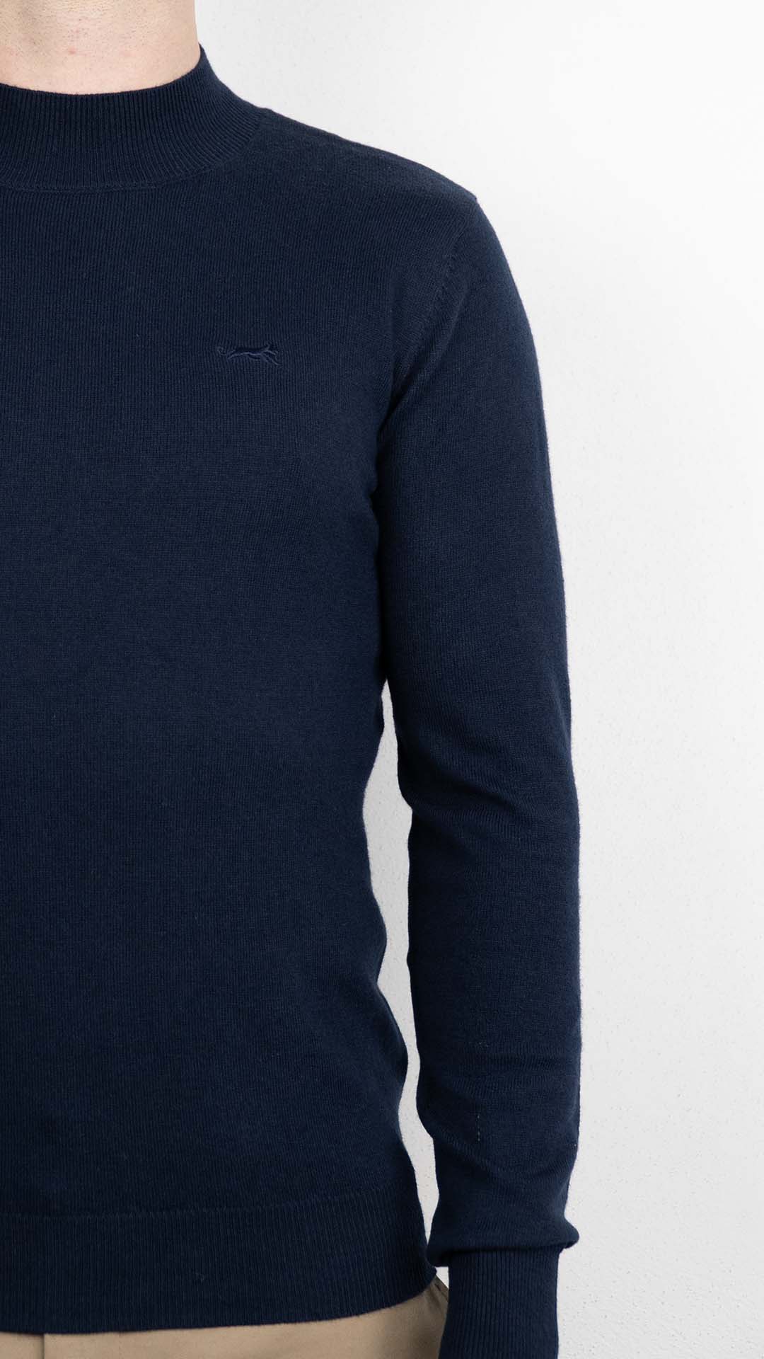 Camisola de Gola Azul