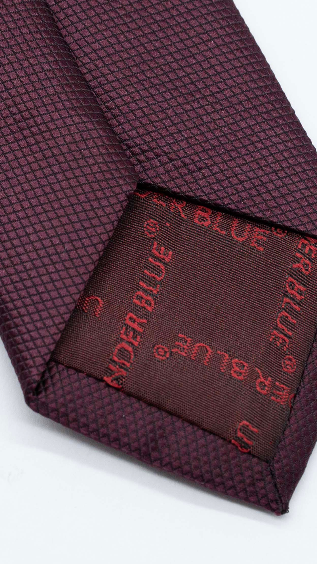 Gravata Skinny Bordeaux